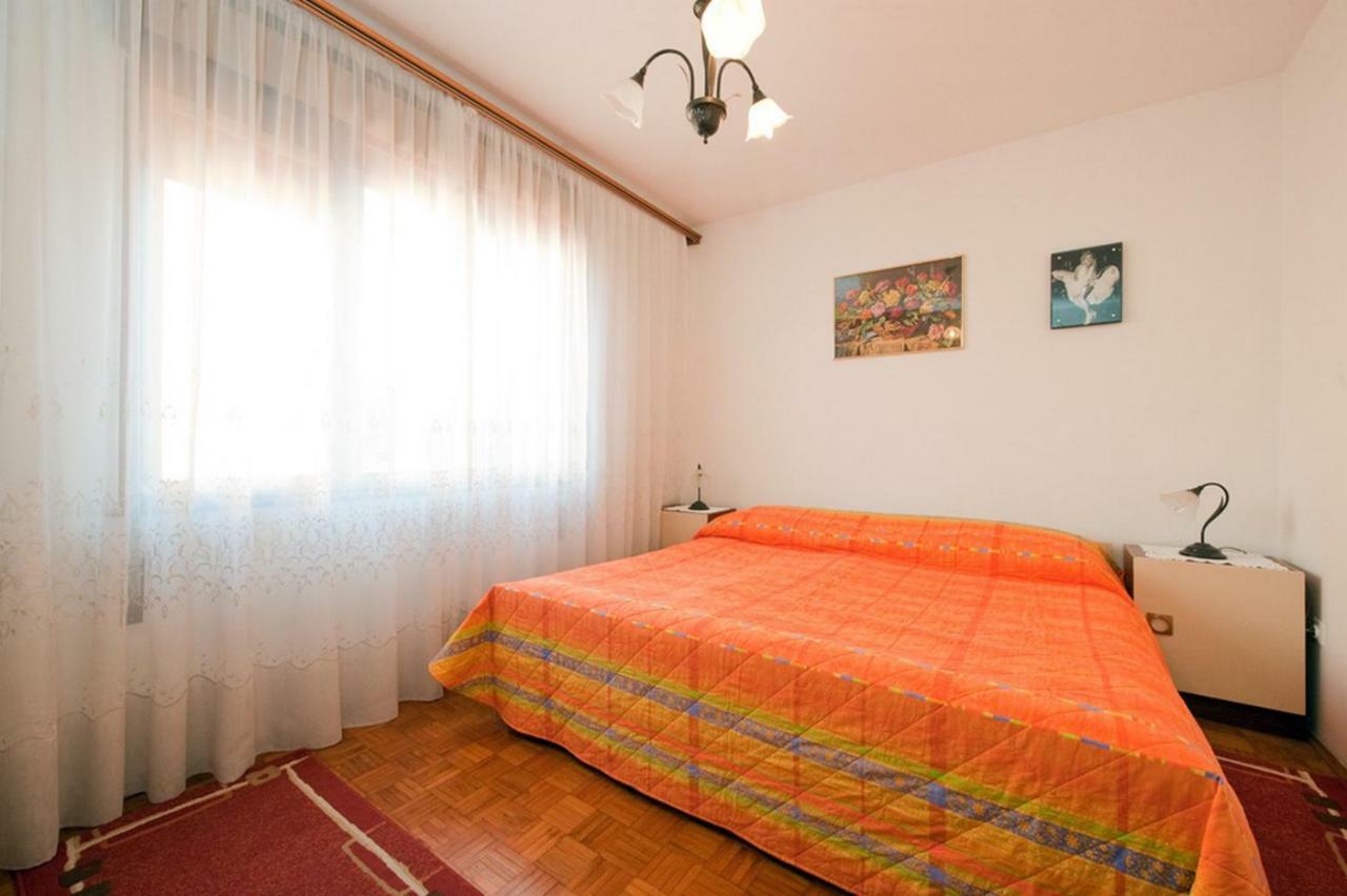 Apartment Patricia โรวีน ภายนอก รูปภาพ